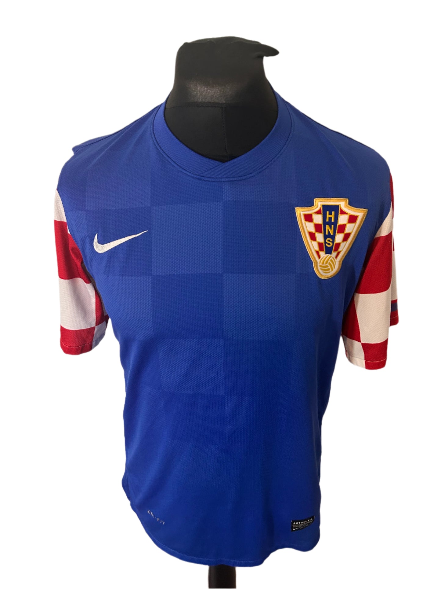 Croatia 2010-12 Away Football Shirt Medium Nike