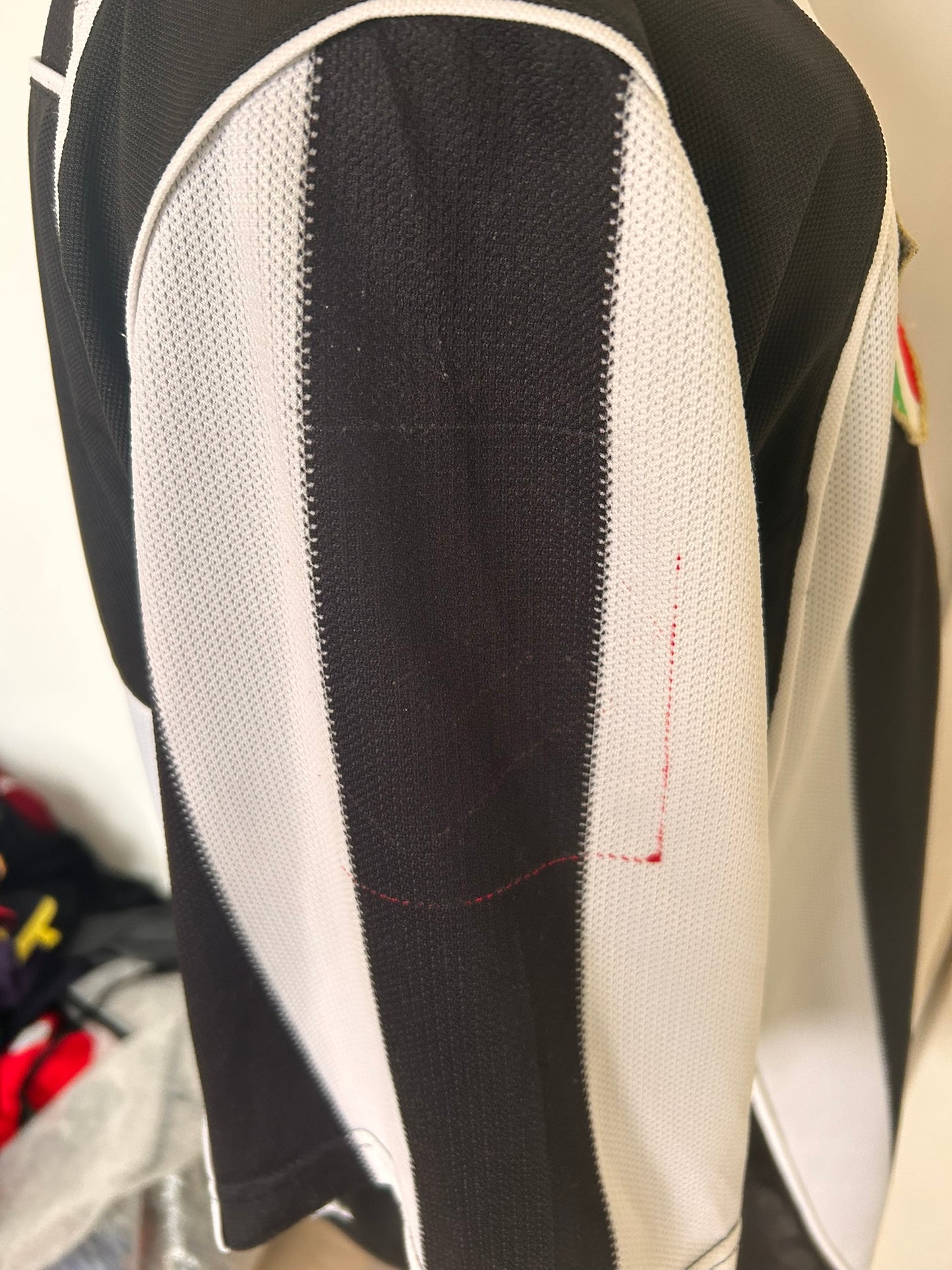 Juventus 2002-03 European Home Football Shirt Extra Large XL Lotto