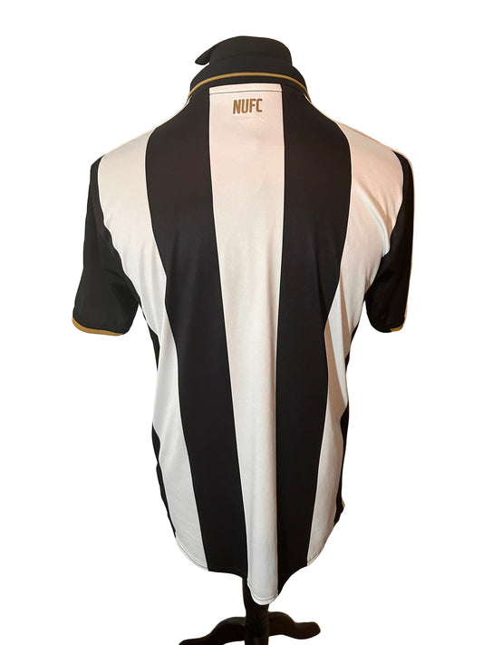 Newcastle United 2016-17 home football shirt, Puma, large, black and white, back