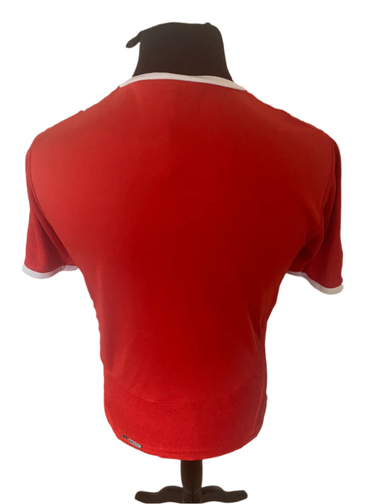 Switzerland 2008-10 Home Football Shirt Small Puma