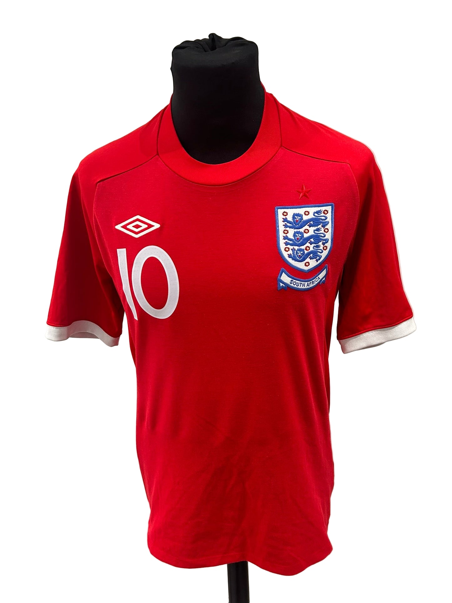England 2010-11 away football shirt, red, medium, Umbro, Wayne Rooney, front
