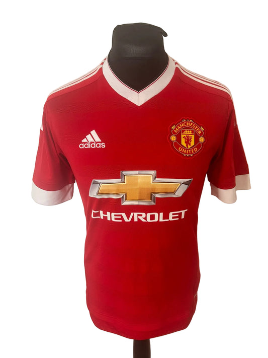 Manchester United 2015-16 home football shirt, red, small, Adidas, Juan Mata, front