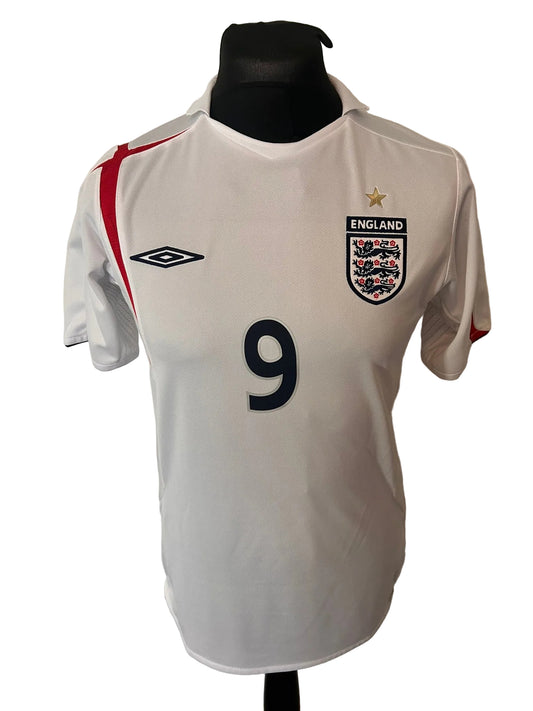 England 2005-07 home football shirt, white, small, Umbro, Wayne Rooney, front
