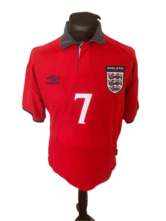England David Beckham 1999-01 Away Football Shirt Medium Umbro