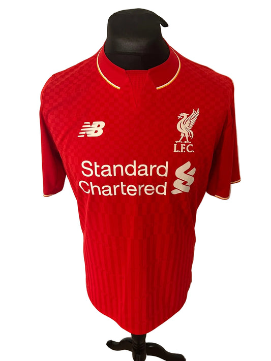 Liverpool 2015-16 home football shirt, red, medium, New Balance, Roberto Firmino, front