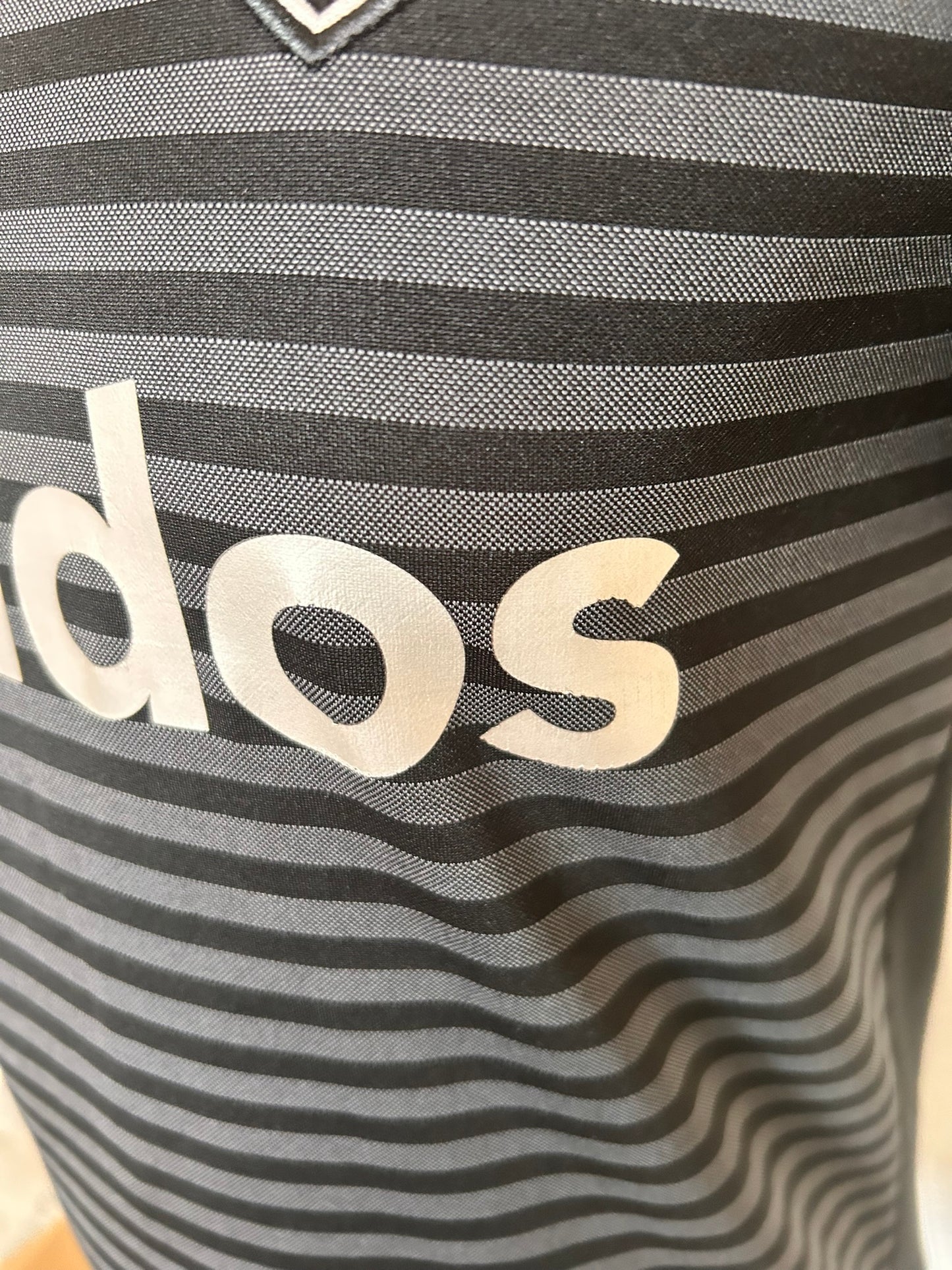 DC United 2018-19 Home Football Shirt Small Adidas