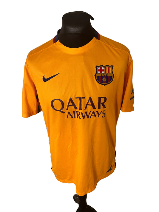 Barcelona Lionel Messi 2015-16 Away Football Shirt Large Nike