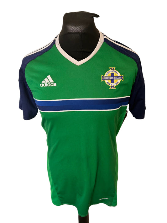 Northern Ireland 2016-17 Home Football Shirt Medium Adidas