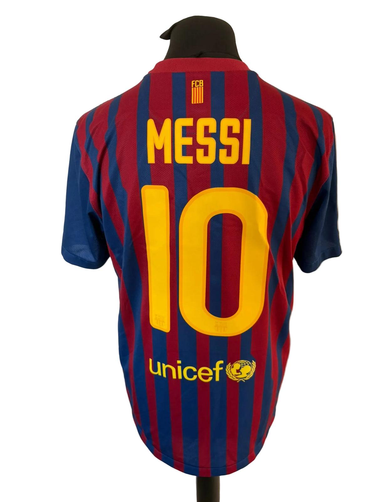Barcelona 2011-12 home football shirt, blue and red, large, Nike, Lionel Messi, back