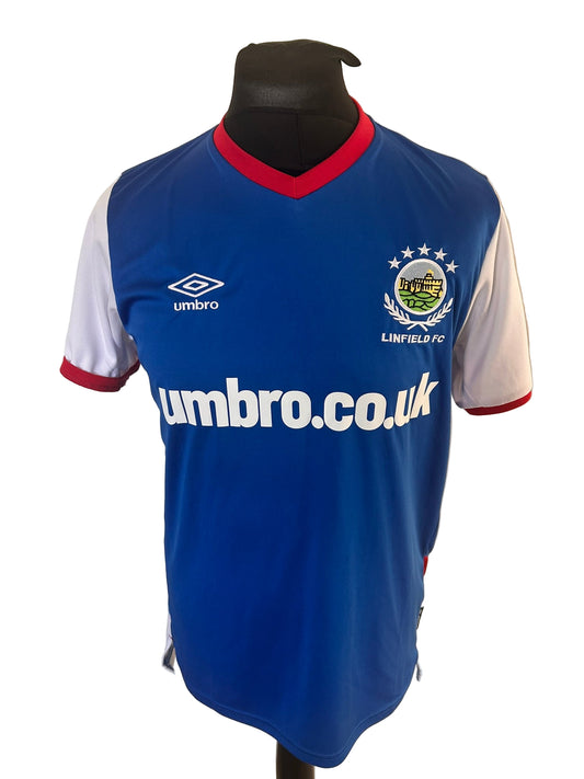 Linfield 2021-22 home football shirt, Umbro, medium, blue, front