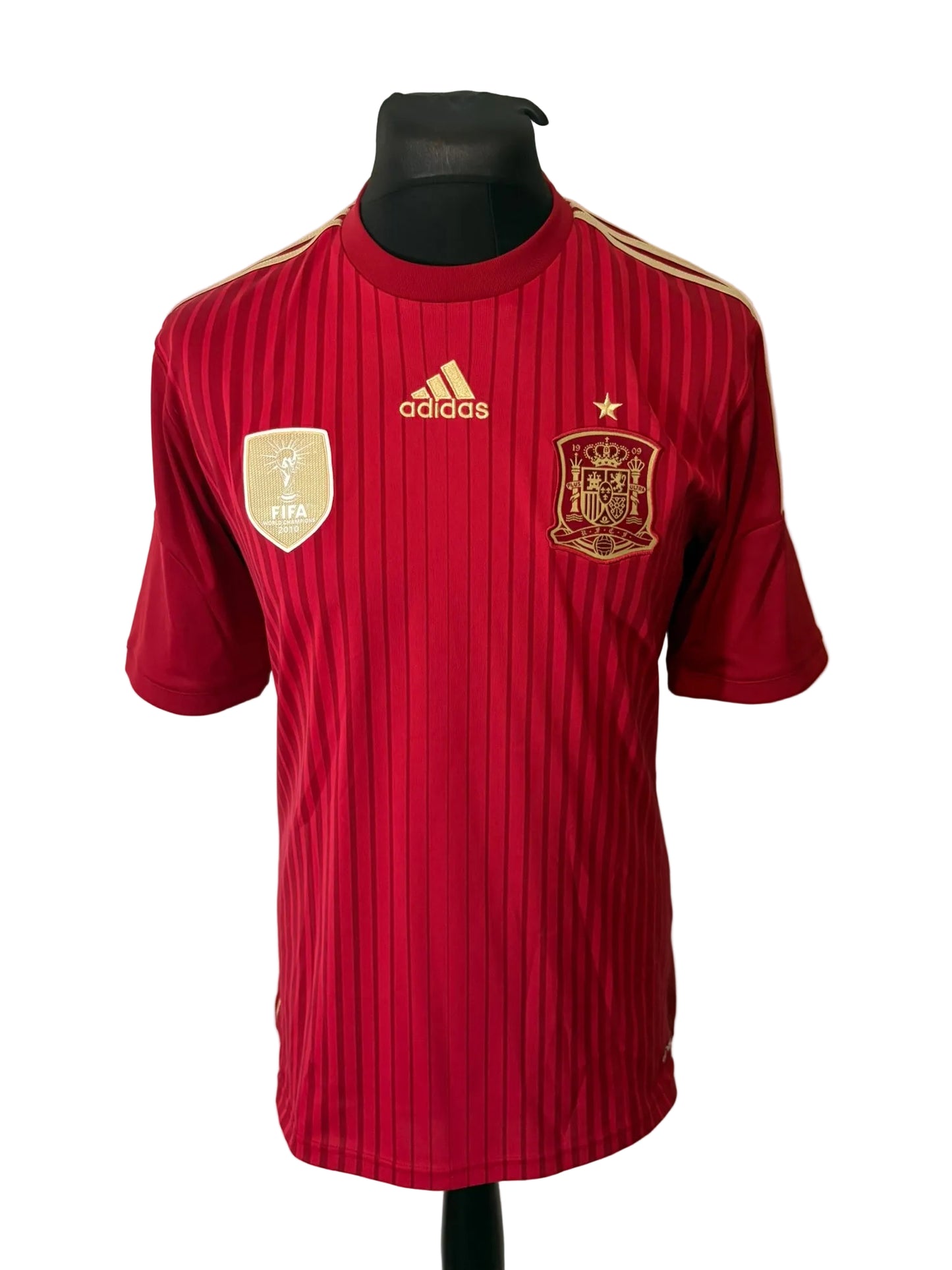 Spain 2013-15 home football shirt, red, medium, Adidas, front