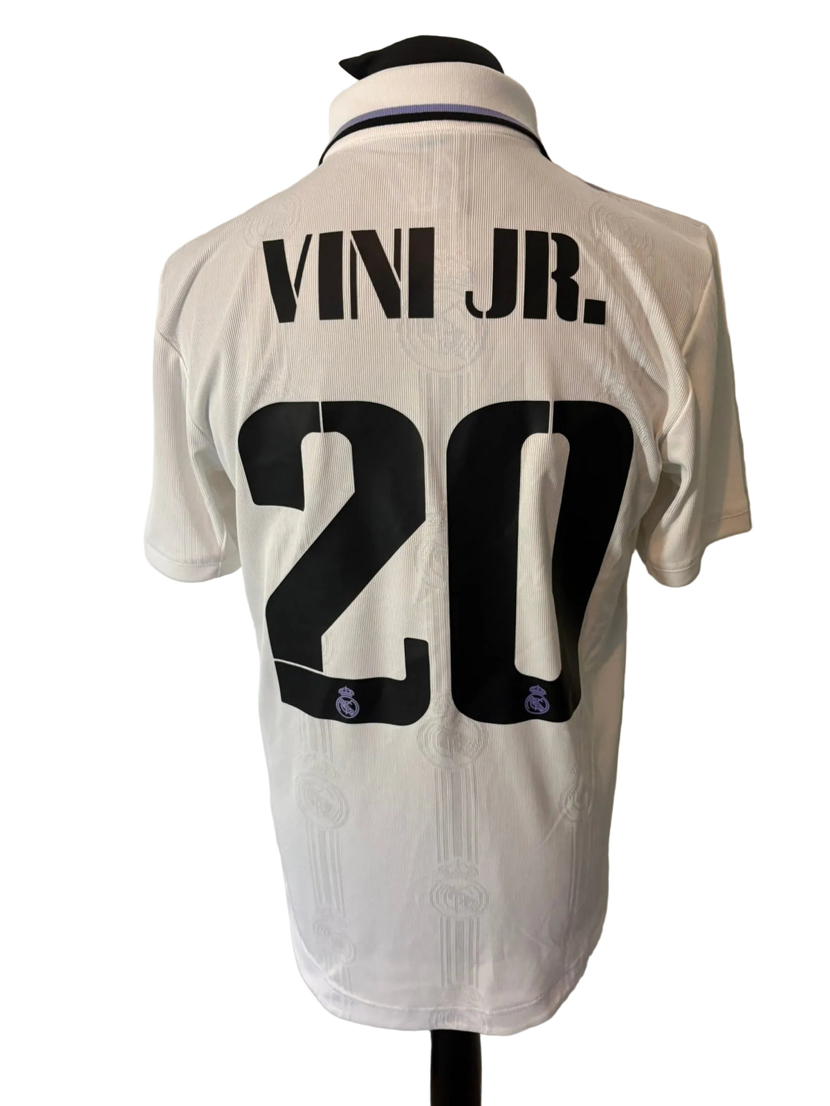 Real Madrid 2022-23 home football shirt, white, medium, Adidas, Vinicius Jr., back