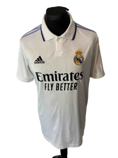 Real Madrid Vinicius Jr. 2022-23 Home Football Shirt Large Adidas