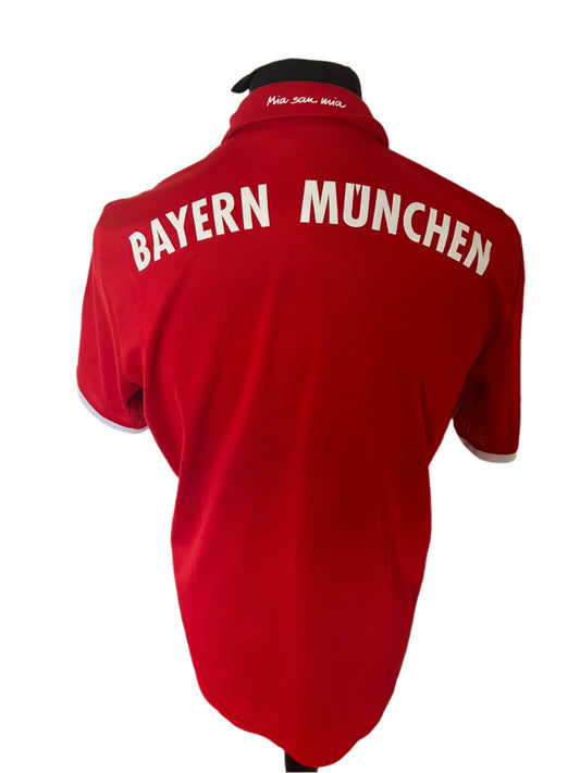 Bayern Munich 2016-17 Home Football Shirt Large Adidas
