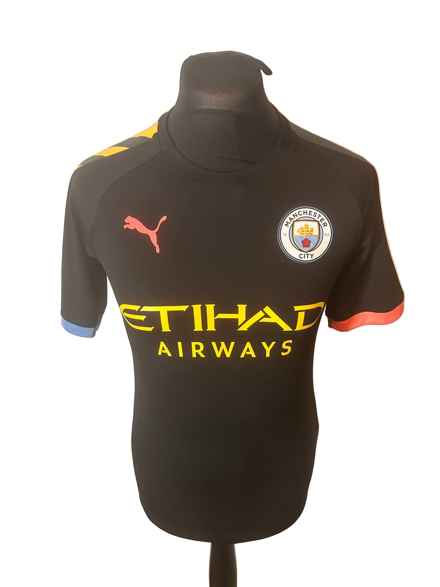 Manchester City 2019-20 away football shirt, Puma, small, black, Serigo Aguero, front