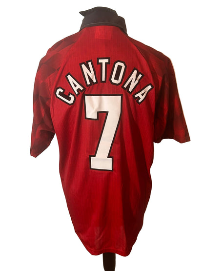Manchester United 1996-98 home football shirt, Umbro, extra large, XL, red, Eric Cantona, back