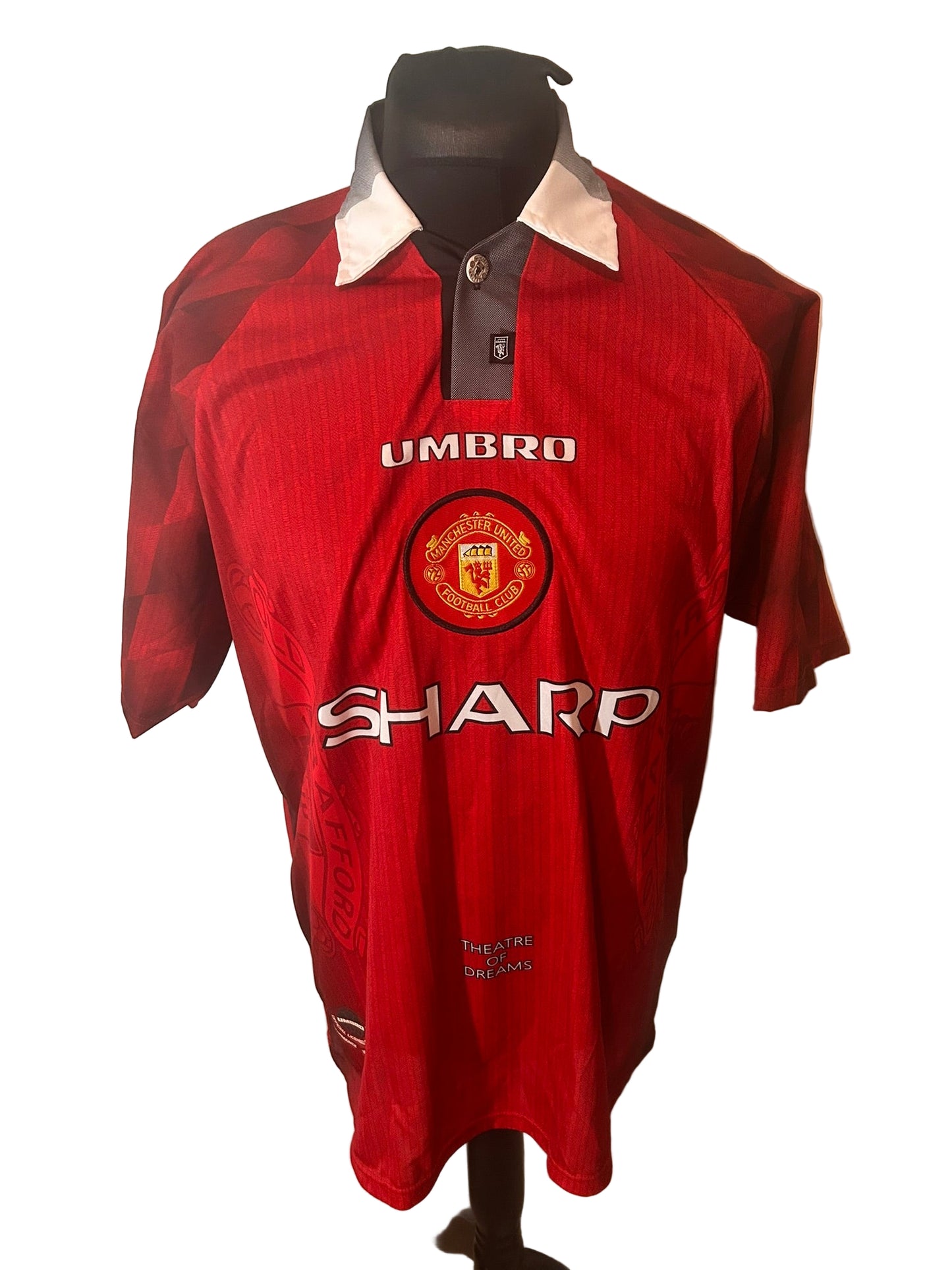 Manchester United 1996-98 home football shirt, Umbro, extra large, XL, red, Eric Cantona, front