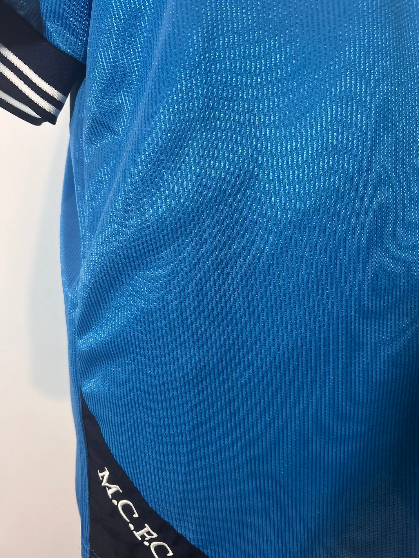 Manchester City Shaun Goater 1999-01 Home Football Shirt Medium Le Coq Sportif