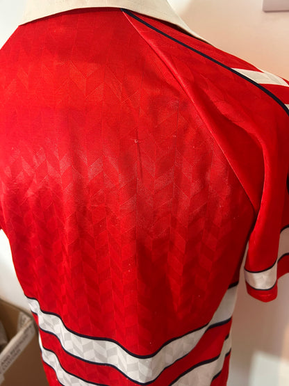 Denmark 1988 Home Football Shirt Medium Hummel