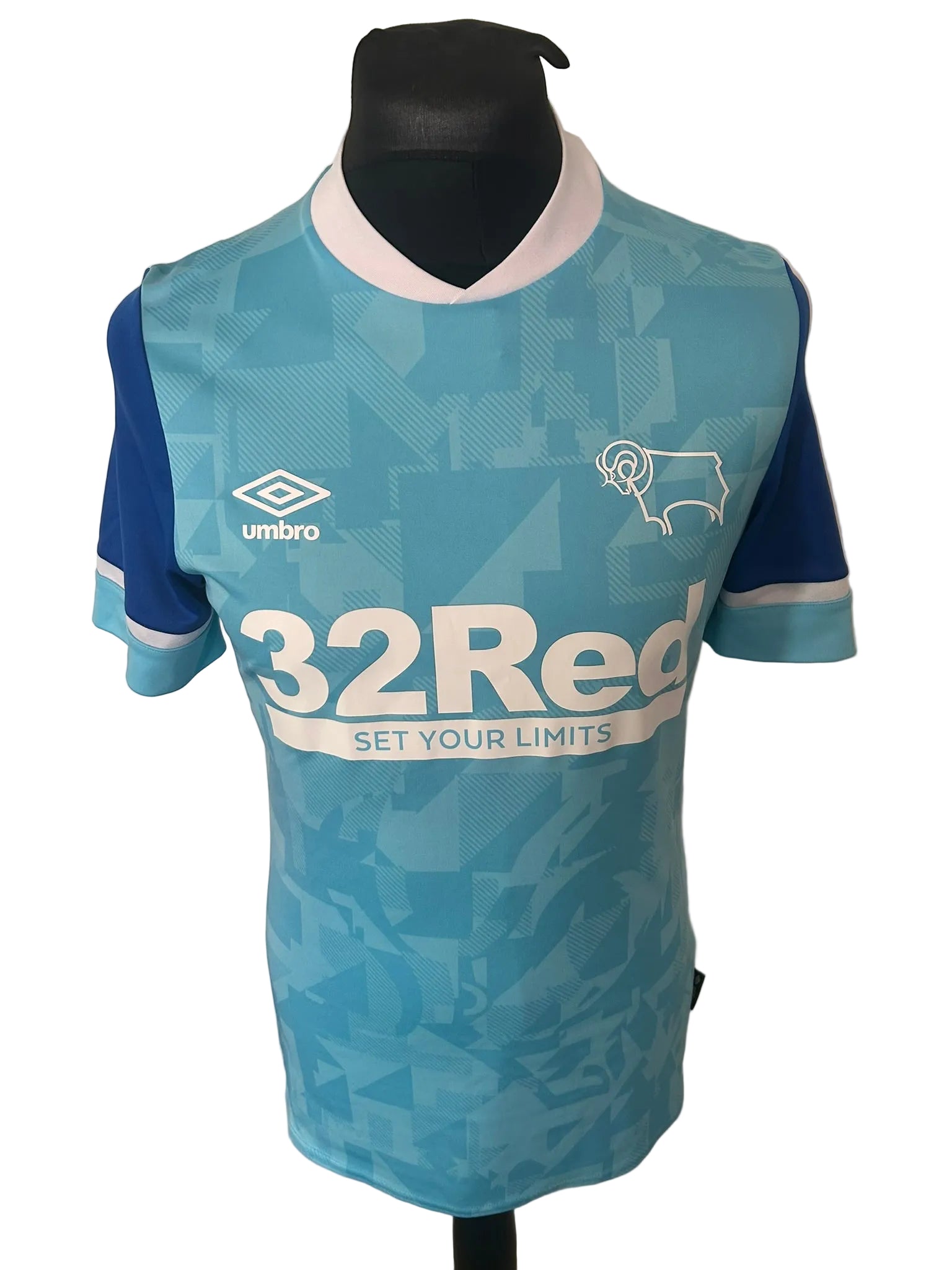 Derby County 2021-22 away football shirt, blue, medium, Umbro, front