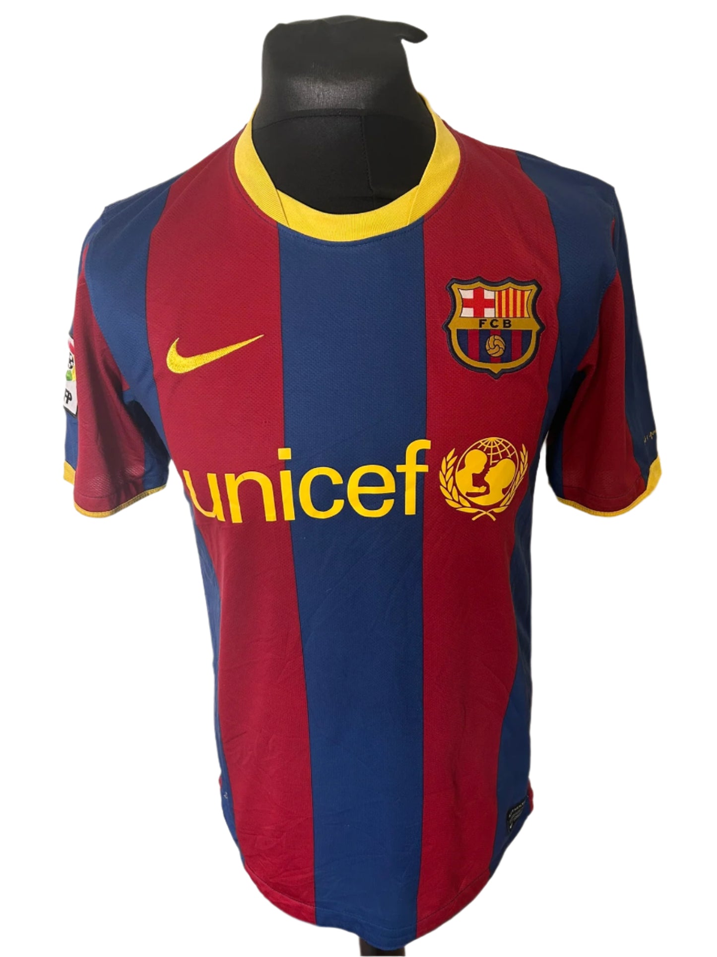 Barcelona 2010-11 Home Football Shirt Medium Nike