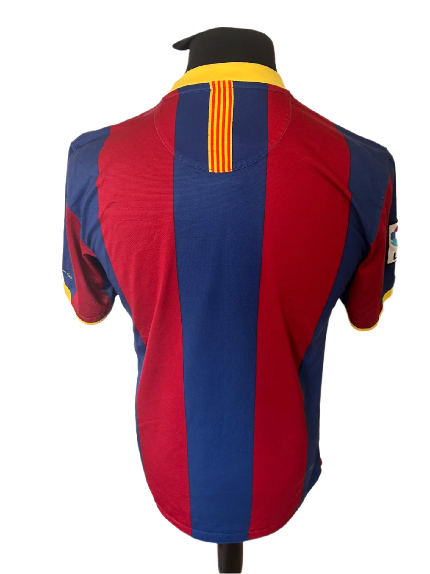 Barcelona 2010-11 Home Football Shirt Medium Nike