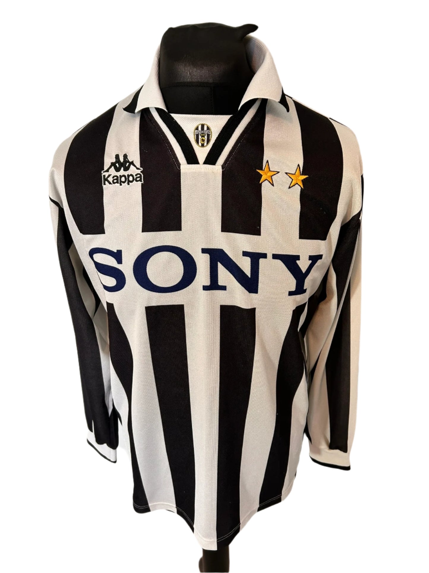 Juventus 1995-97 Home Football Shirt LONG SLEEVES Medium Kappa