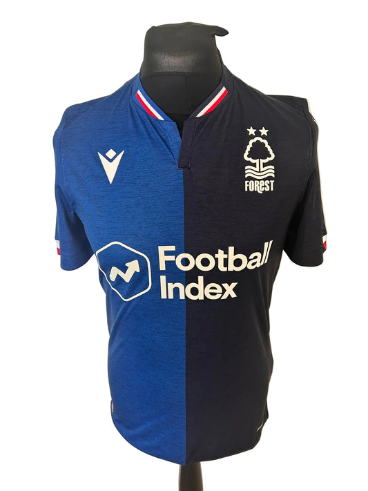 Nottingham Forest 2019-20 away football shirt, blue and navy, small, Macron, front