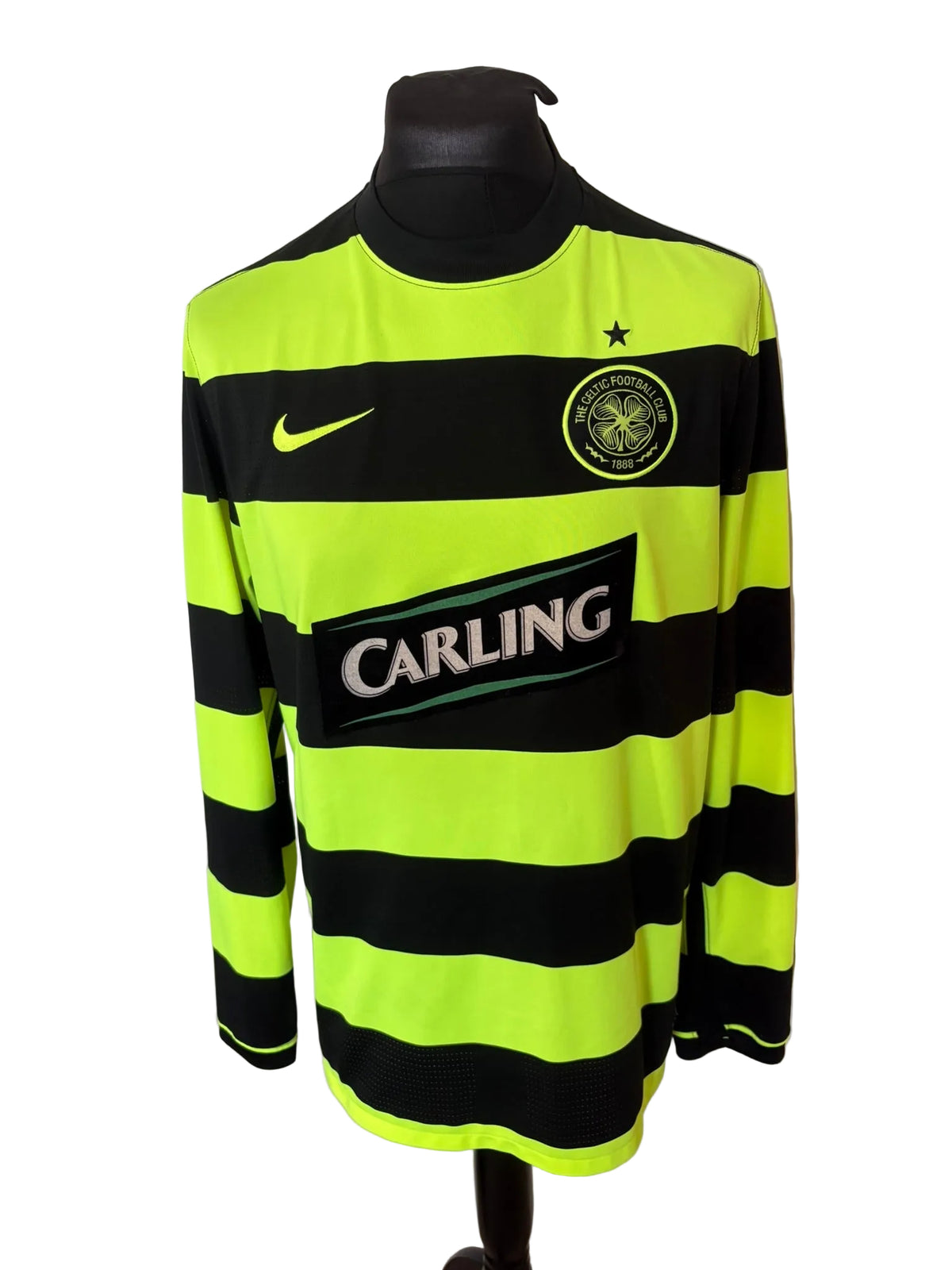 Celtic 2009-11 away football shirt, yellow and black, Large, Nike, front