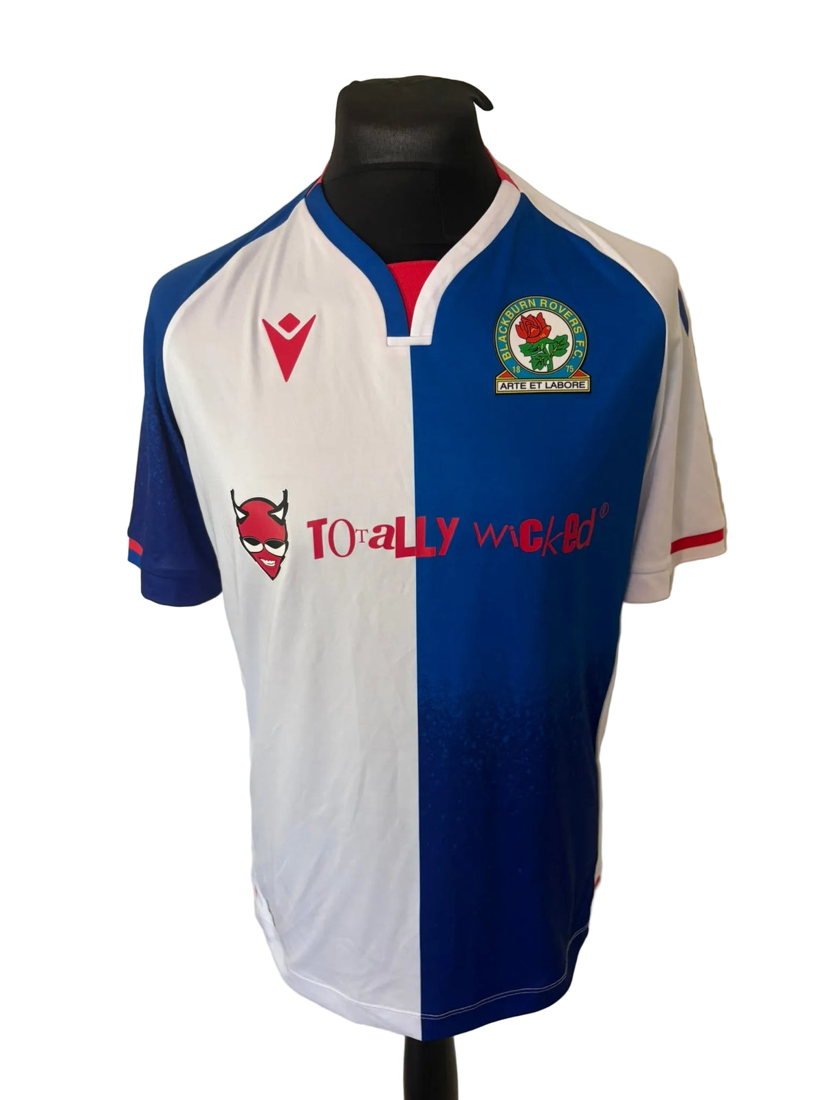 Blackburn Rovers 2022-23 home football shirt, blue and white, medium, Macron, front