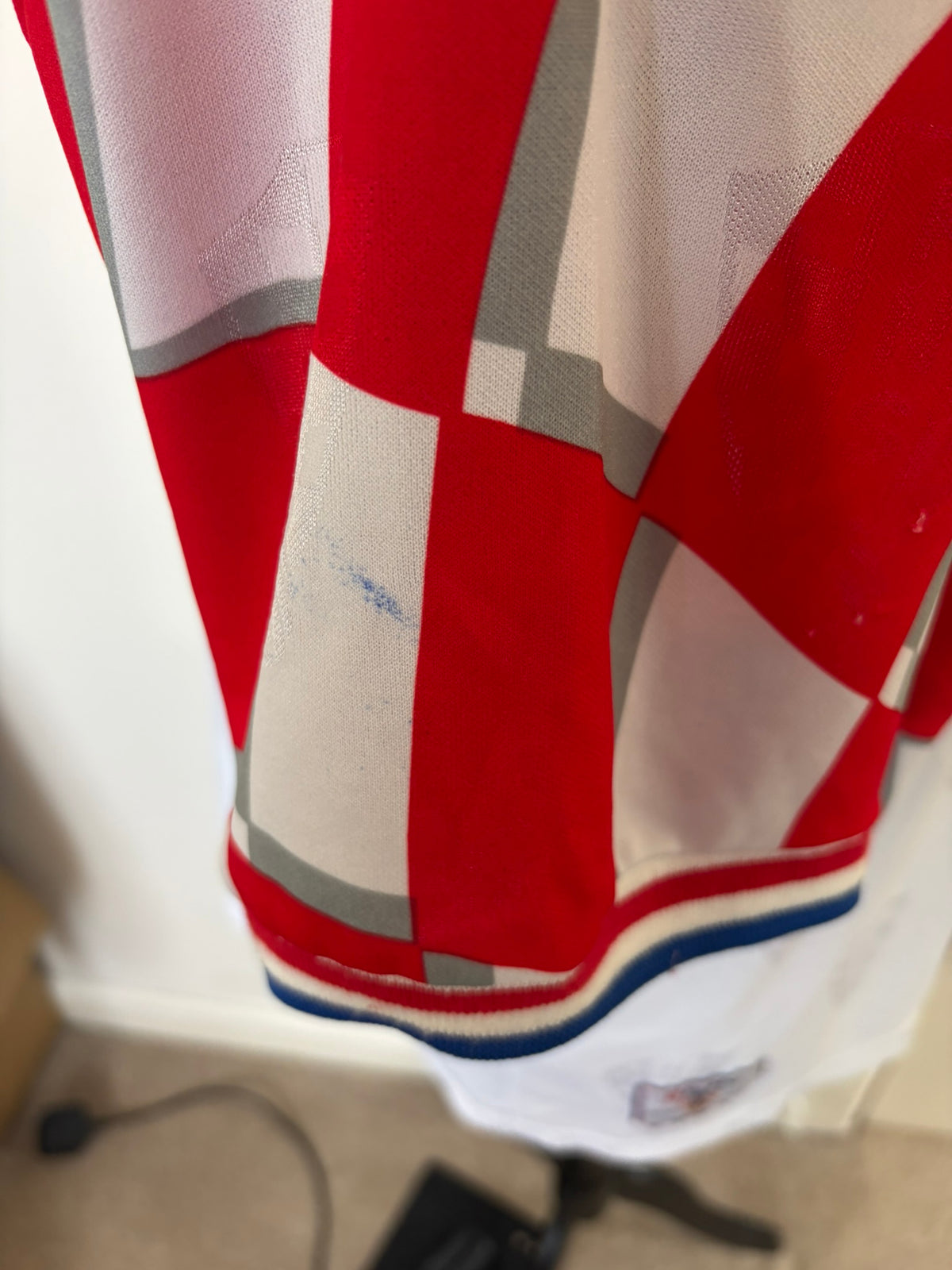 Croatia 1998-01 Home Football Shirt Large Lotto