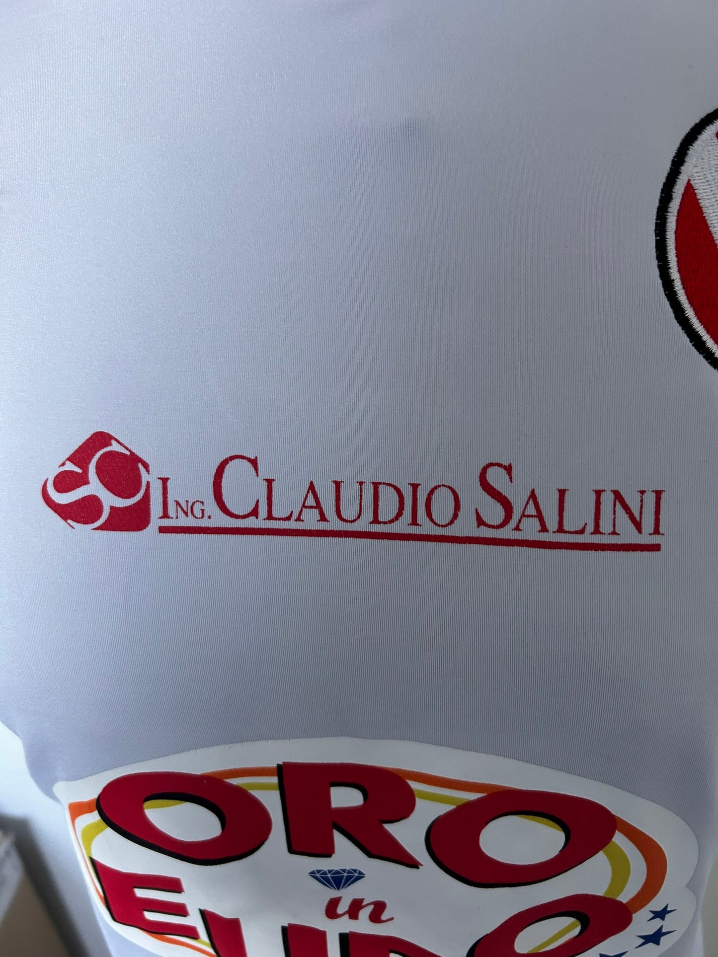 Varese 2010-11 Home Football Shirt Large Onze