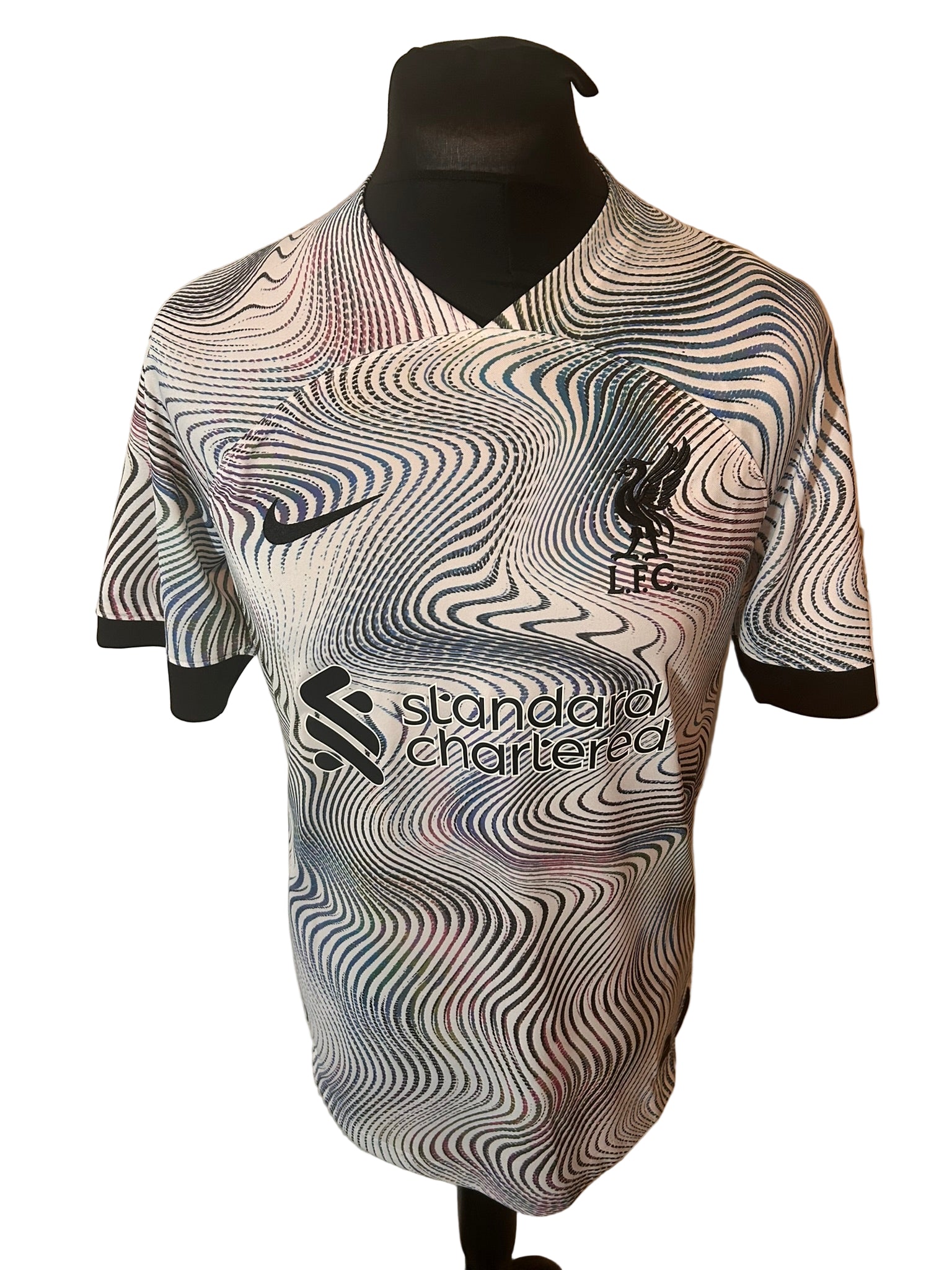 Liverpool 2022-23 away football shirt, Nike, medium, white, Mohamed Salah, front