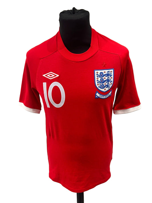 England 2010-11 away football shirt, red, small, Umbro, Wayne Rooney, front
