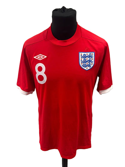 England 2010-11 away football shirt, red, medium, Umbro, Frank Lampard, front