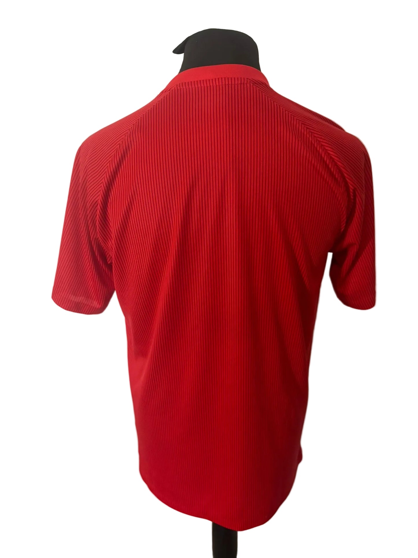 England 2014-15 away football shirt, red, medium, Nike, back