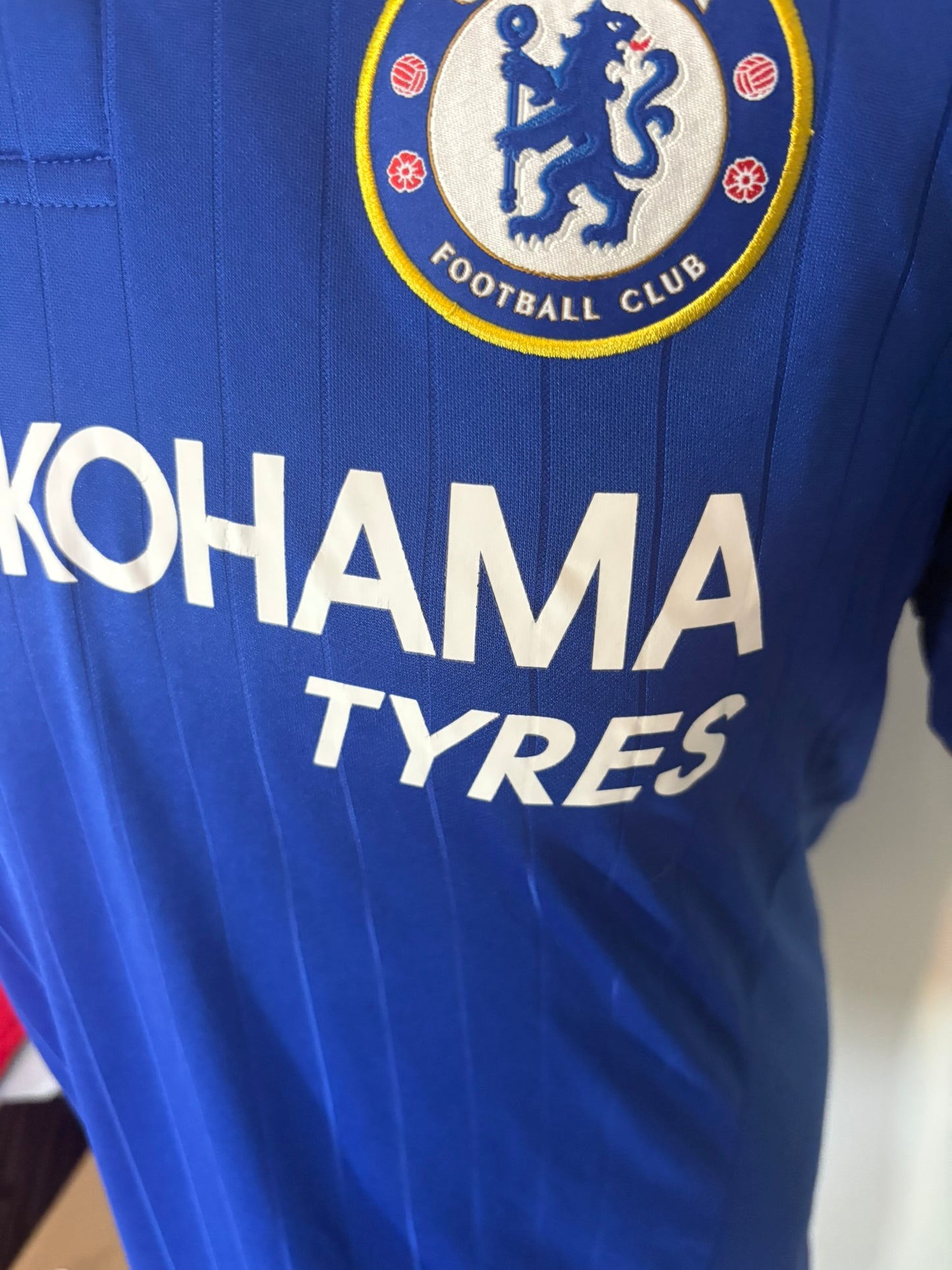 Chelsea Eden Hazard 2015-16 Home Football Shirt Medium Adidas