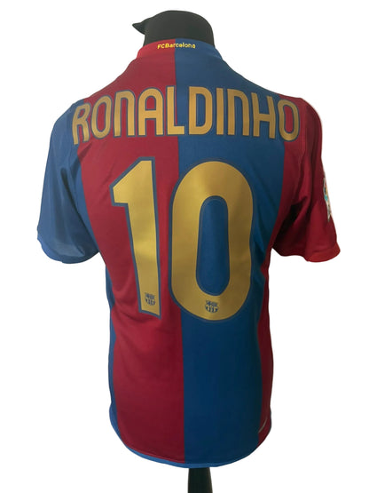 Barcelona 2006-07 home football shirt, blue and red, small, Nike, Ronaldinho, back