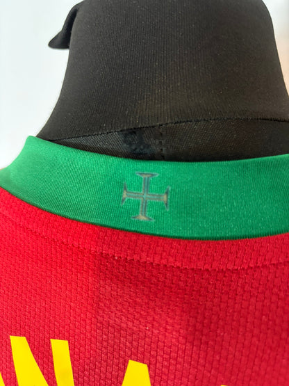 Portugal Cristiano Ronaldo 2008-10 Home Football Shirt Extra Large XL Nike