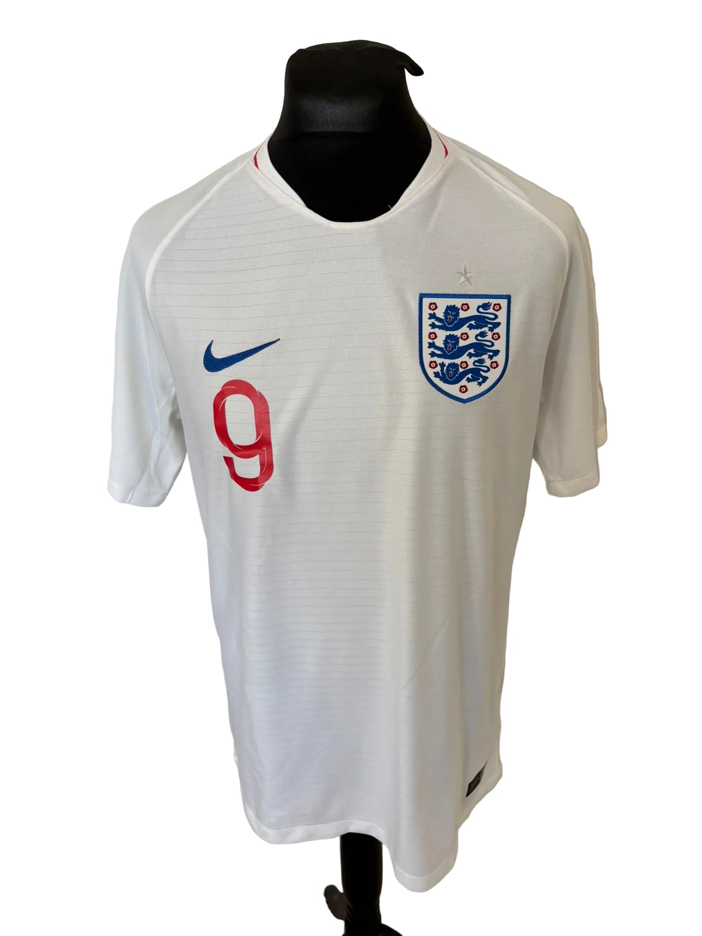 England 2018-19 home football shirt, white, Large, Nike, Harry Kane, front
