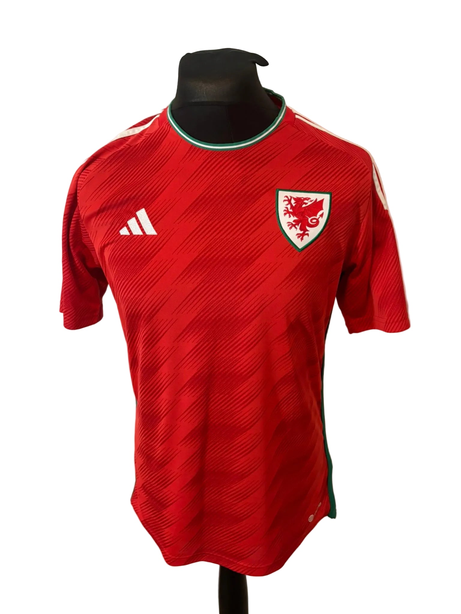 Wales 2022-23 home football shirt, red, medium, Adidas, front