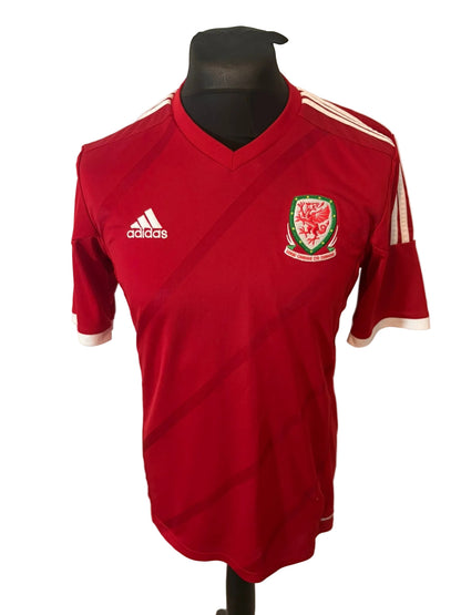 Wales 2014-15 home football shirt, red, medium, Adidas, front