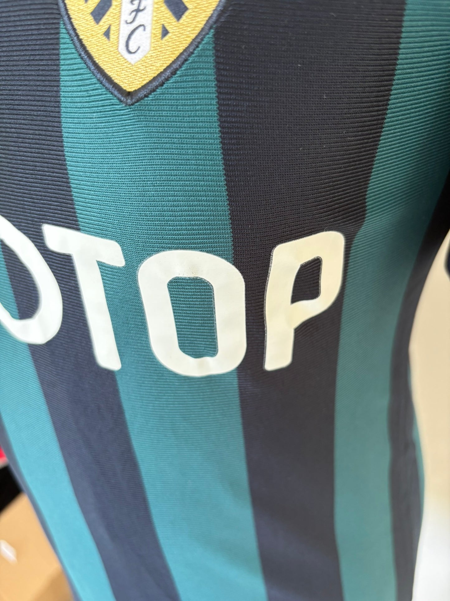 Leeds United 2020-21 Away Football Shirt Small Adidas