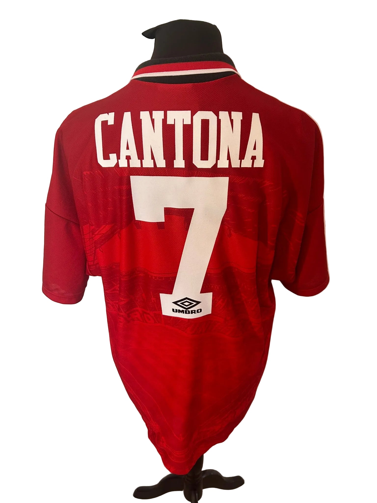 Manchester United 1994-96 home football shirt, red, Extra Large, XL, Umbro, Eric Cantona, back