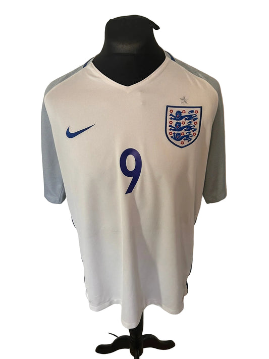 England 2016-17 home football shirt, white, Extra Large, XL, Nike, Harry Kane, front