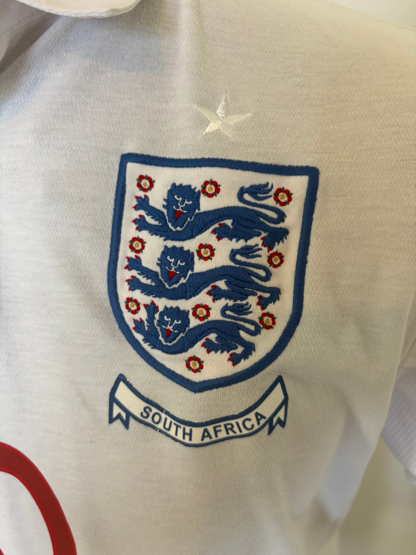 England Wayne Rooney 2009-10 Home Football Shirt Large 42 Umbro