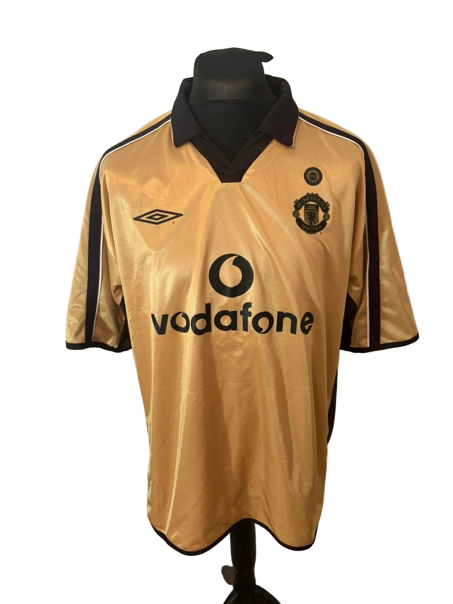 Manchester United 2001-02 third football shirt, gold, XXL, Umbro, front