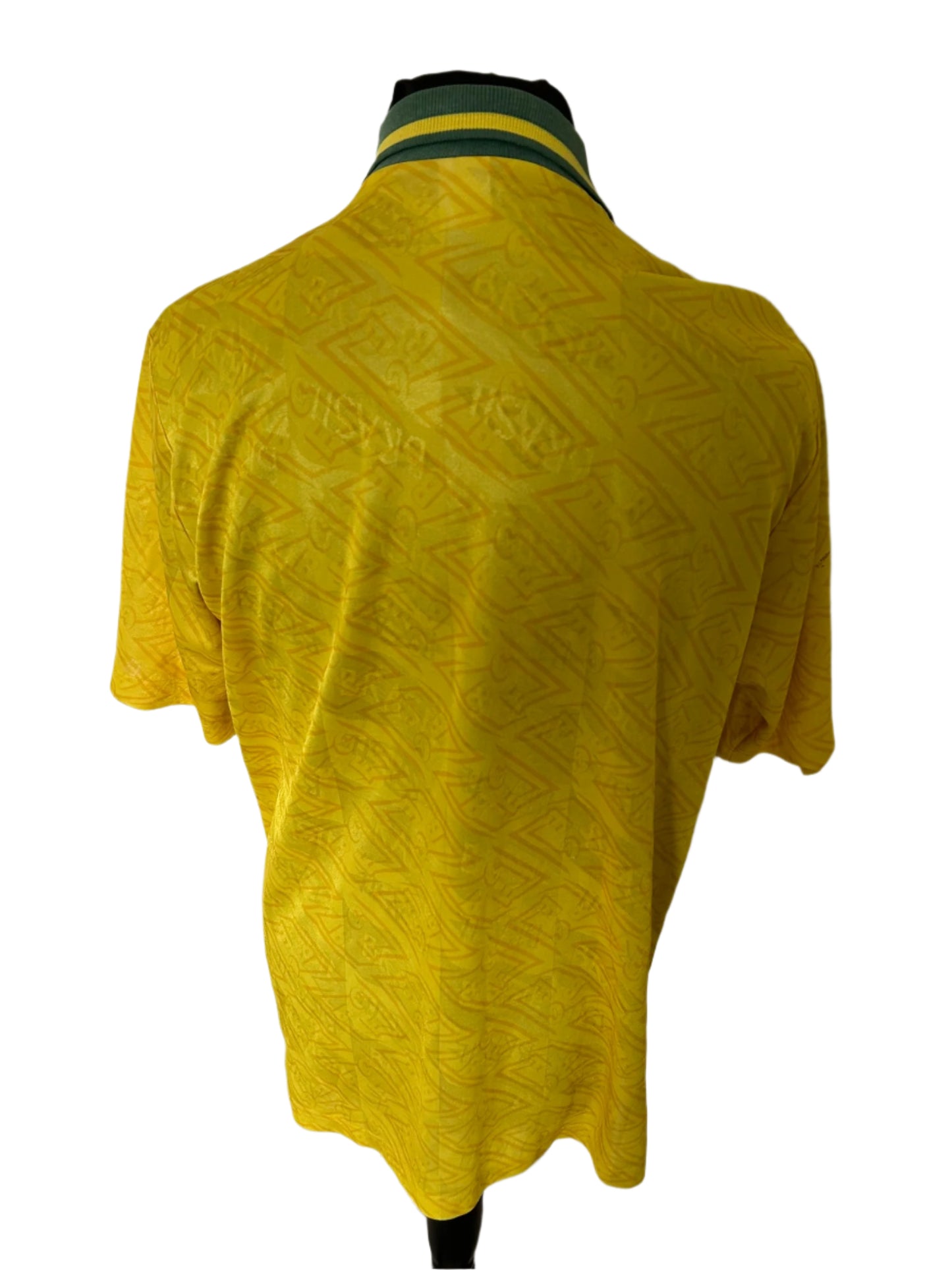 Brazil 1991-93 Home Football Shirt Large Umbro