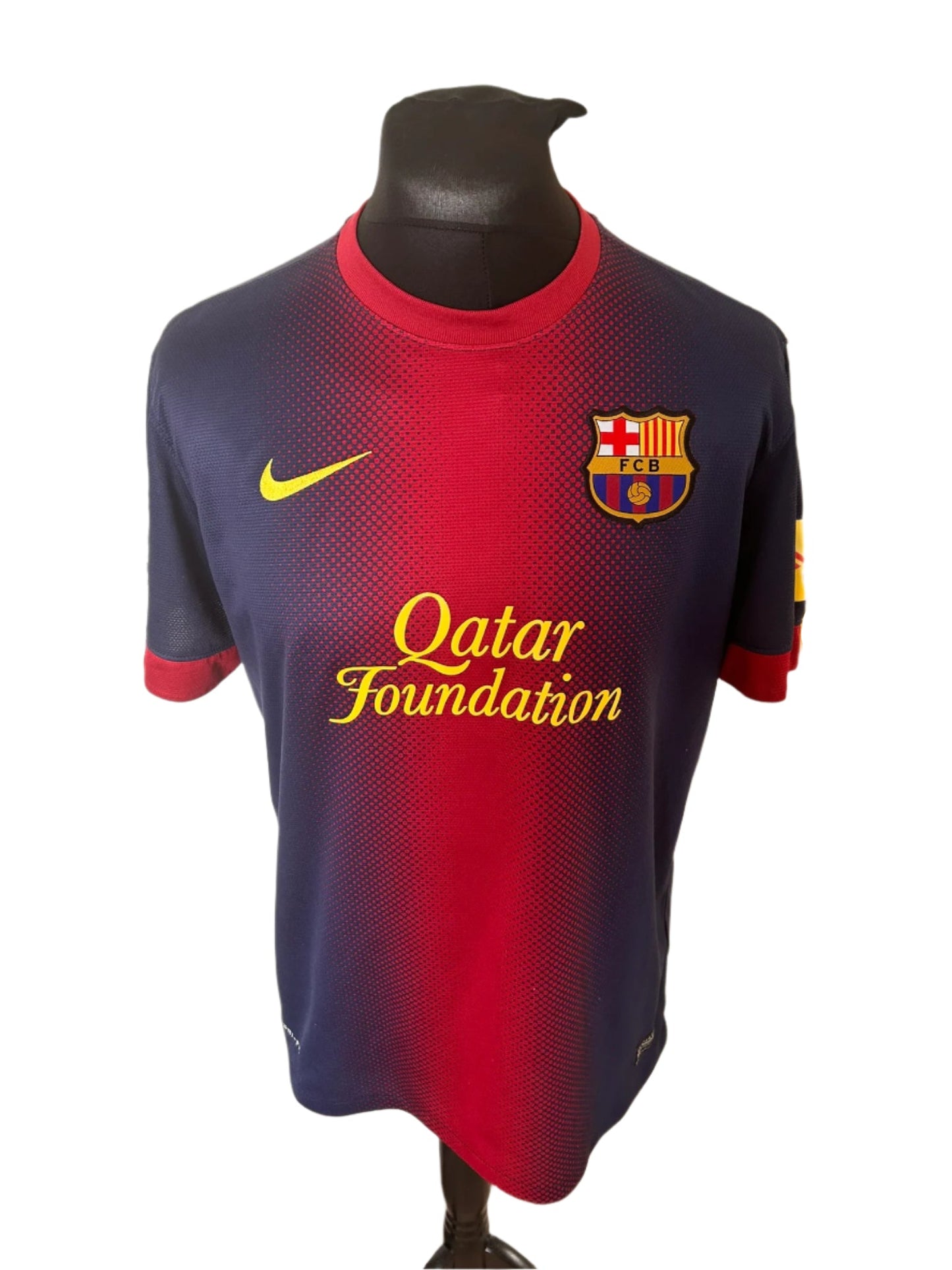 Barcelona 2012-13 home football shirt, Lionel Messi, Nike, large, blue and red, front