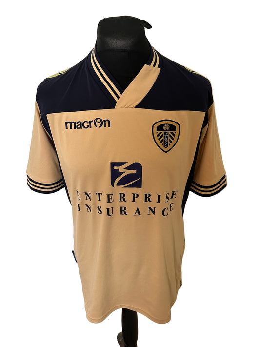 Leeds United 2013-14 Away Football Shirt Medium Macron